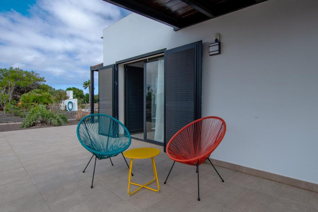Wind Wave 28B - Heated & Shared Pool Villa La Oliva Exterior photo
