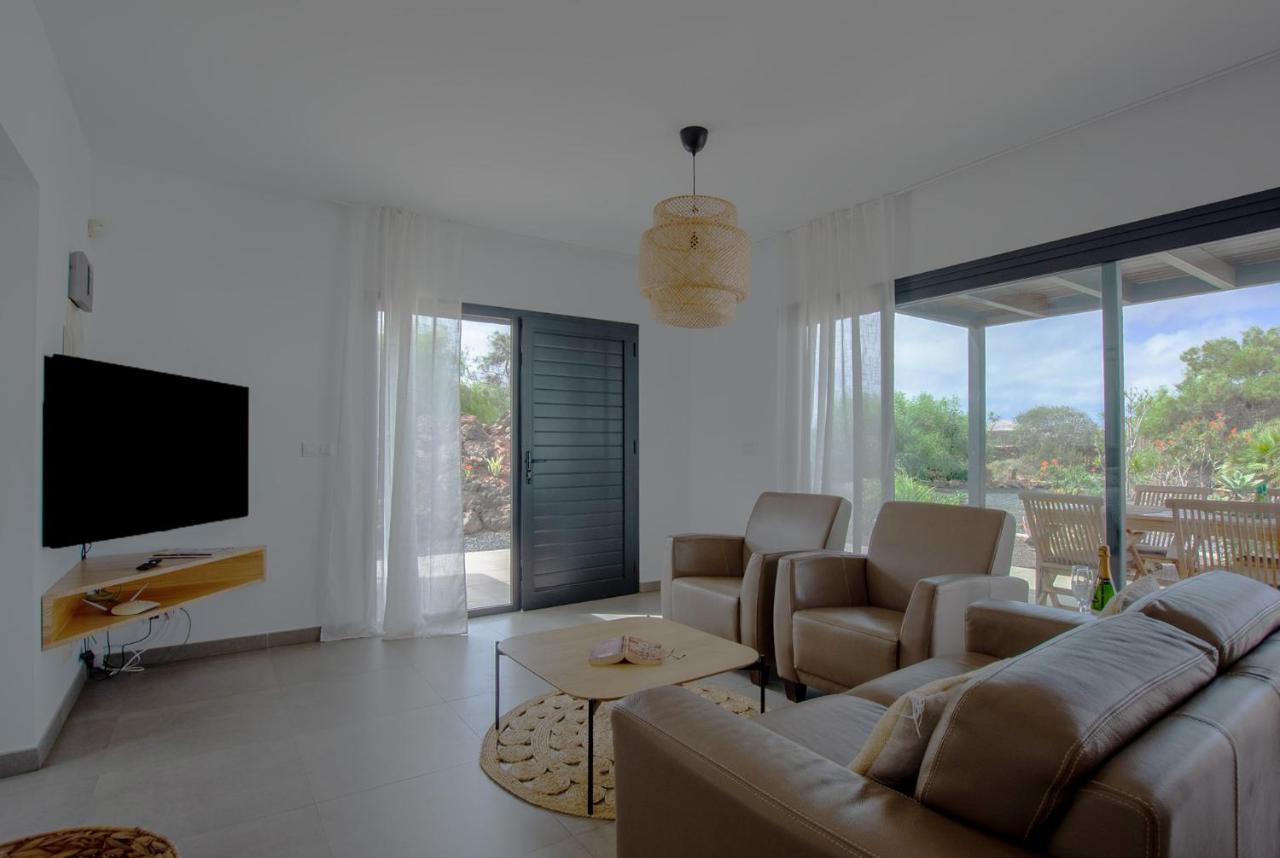 Wind Wave 28B - Heated & Shared Pool Villa La Oliva Exterior photo